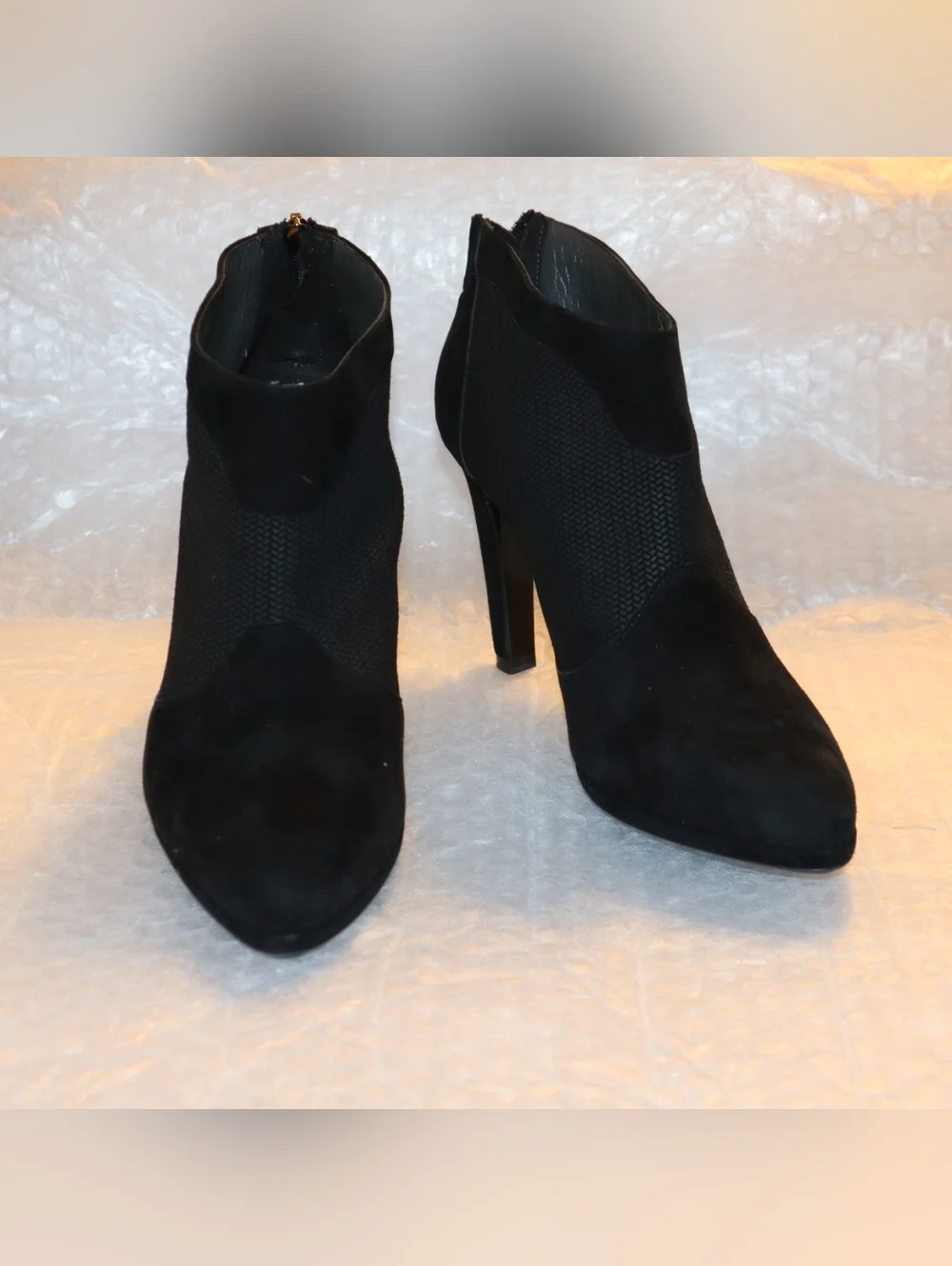 Peter Kaiser Black  PATRINA low ankle boots Size 5.5‎